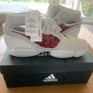 NWT Derrick Rose sneakers. Size 13 men’s. Adidas